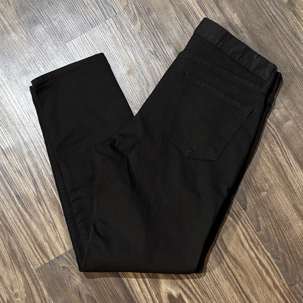 Old Navy relaxed slim taper jeans 34x30